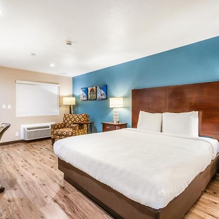 Hotel Hacienda At Ontario Ranch מראה חיצוני תמונה