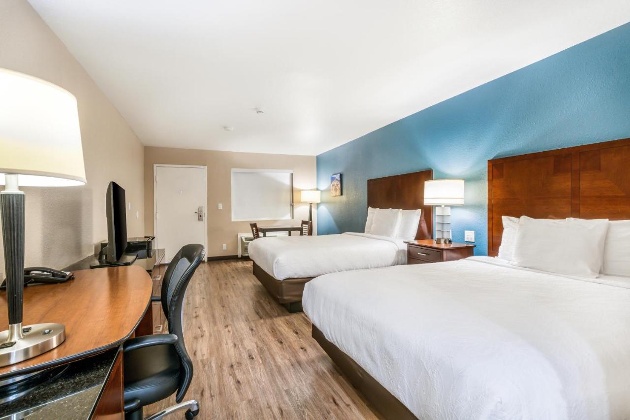 Hotel Hacienda At Ontario Ranch מראה חיצוני תמונה