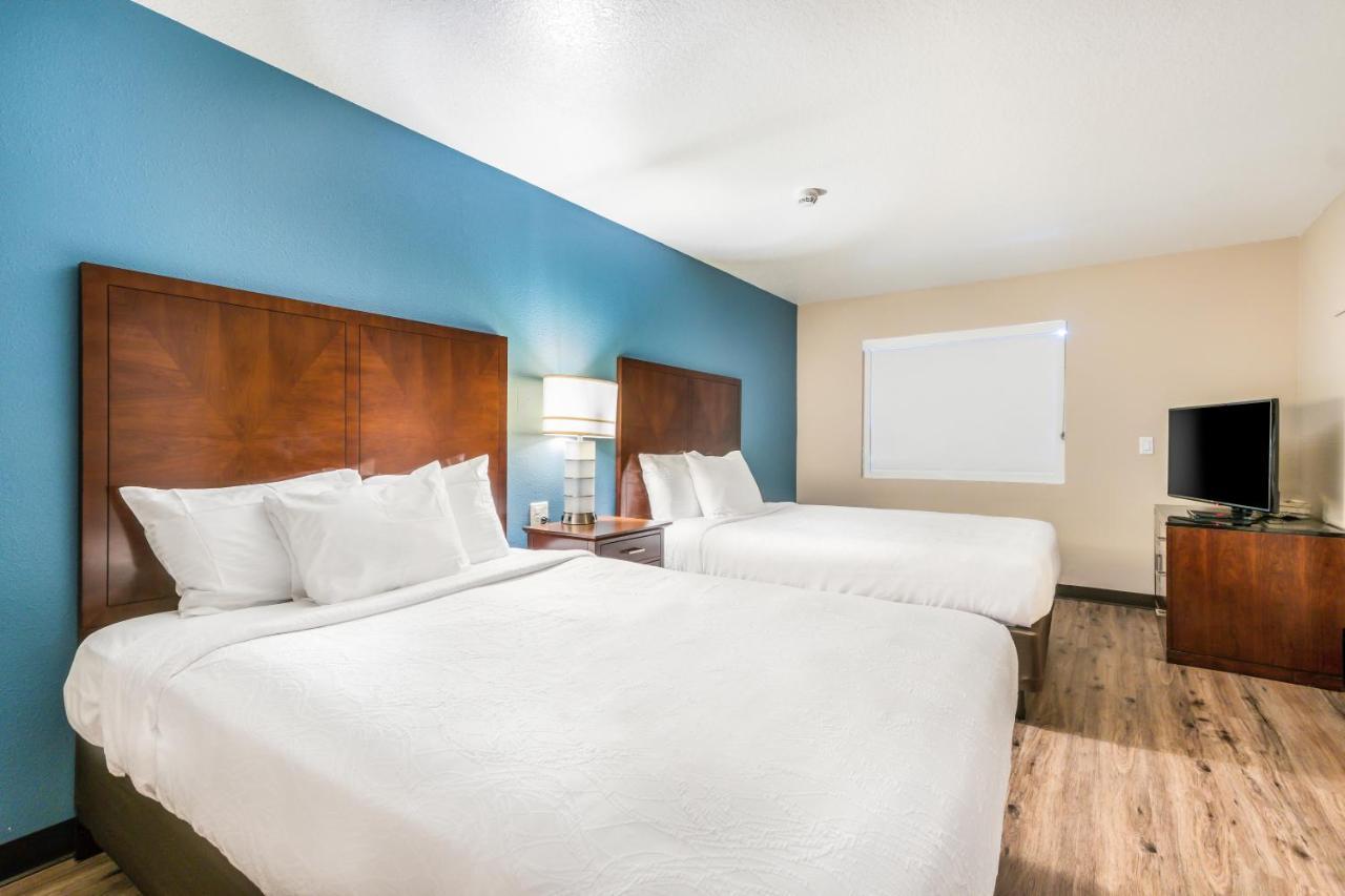 Hotel Hacienda At Ontario Ranch מראה חיצוני תמונה